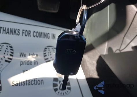 2019 Kia Forte S from USA, damaged, VIN 3KPF34AD9KE049105